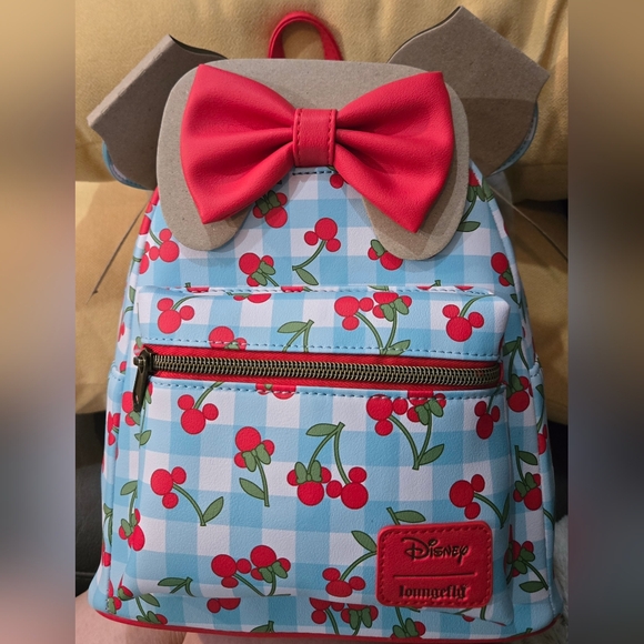 Loungefly Disney Minnie Mouse Gingham Cherry Mini Backpack NWT - Picture 1 of 4